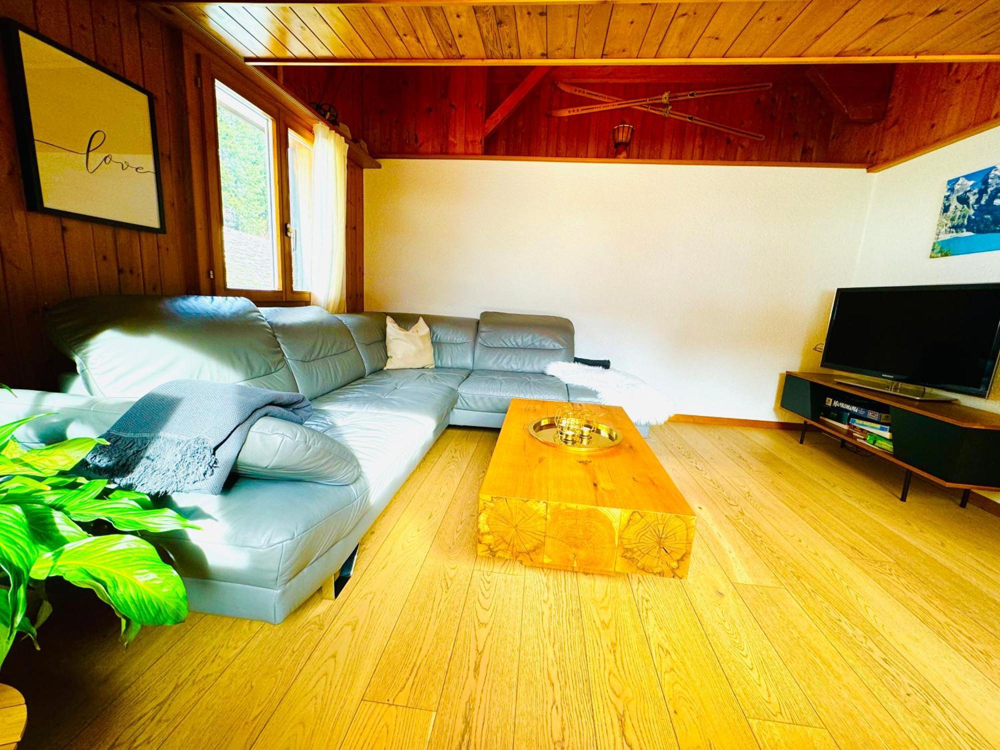 Cozy Apartment In Vintage House In Kandersteg Eksteriør billede