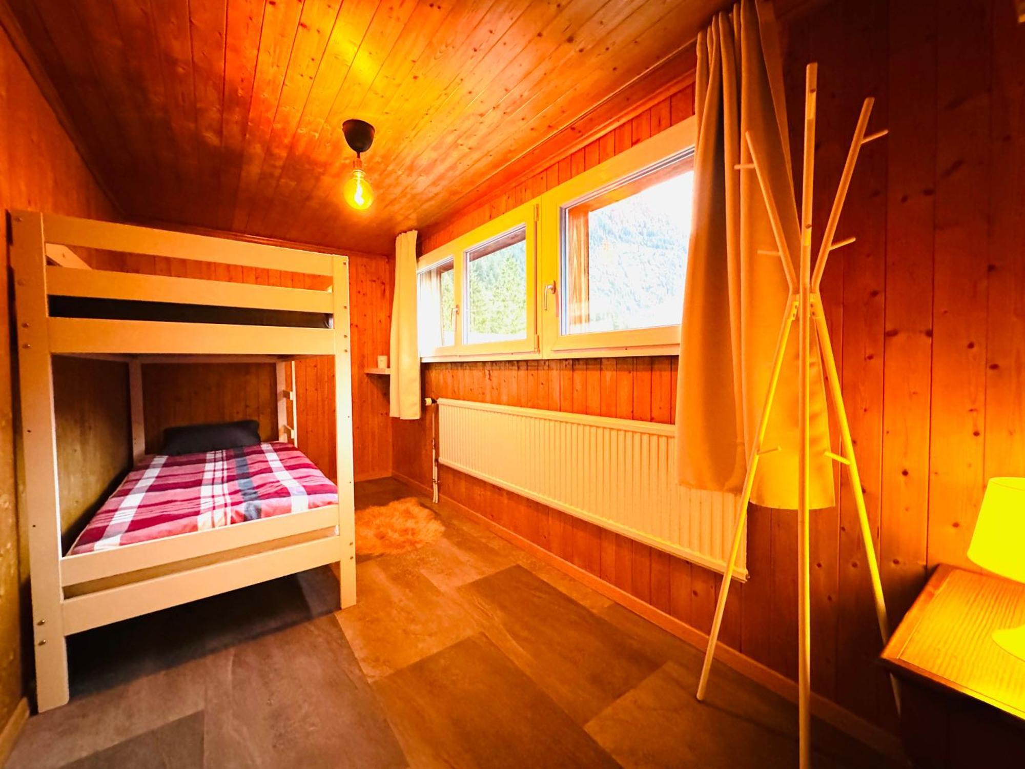 Cozy Apartment In Vintage House In Kandersteg Eksteriør billede